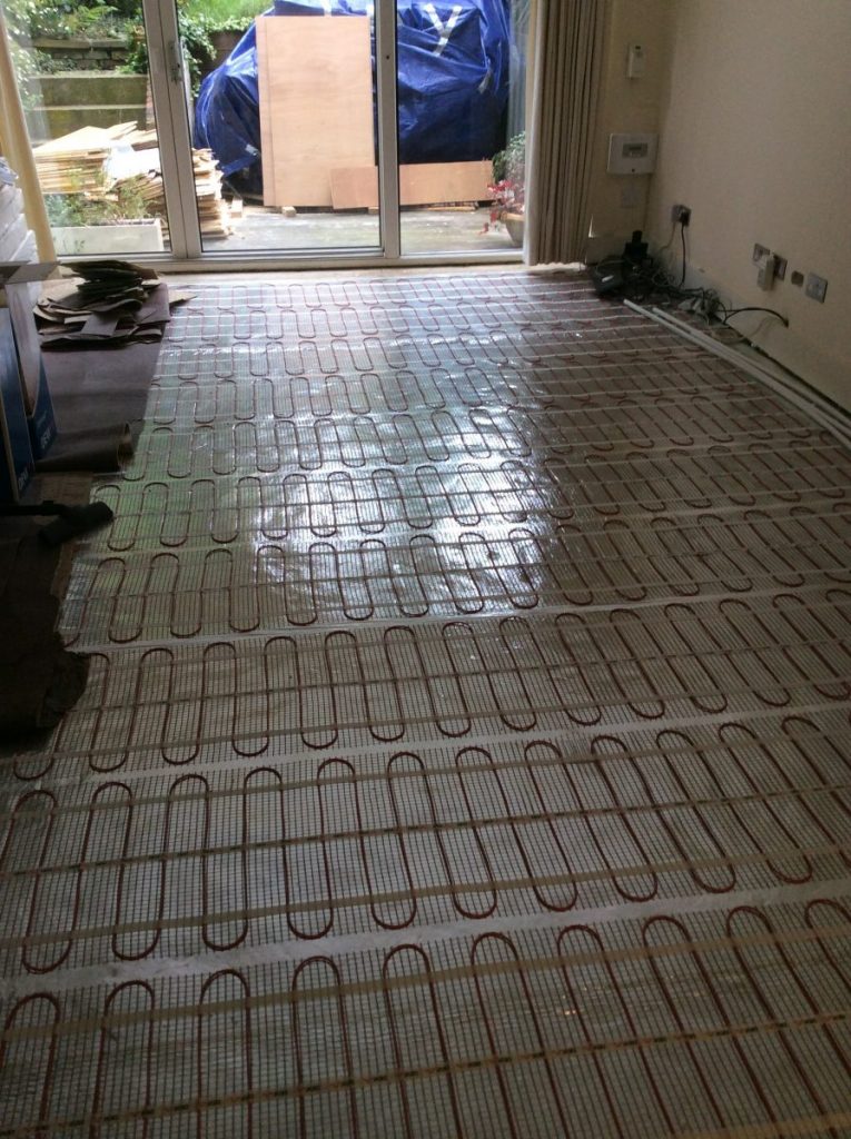 Avs electrical under floor heating1